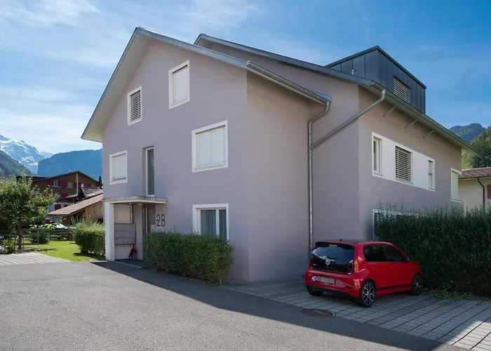 Schoene Parterrewohnung In Matten *