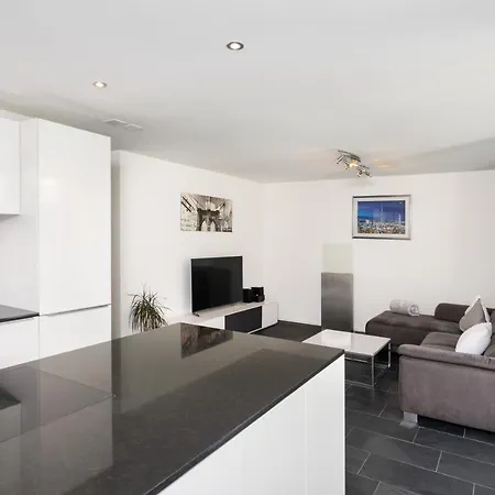 Apartament Schoene Parterrewohnung In Matten Matten bei Interlaken