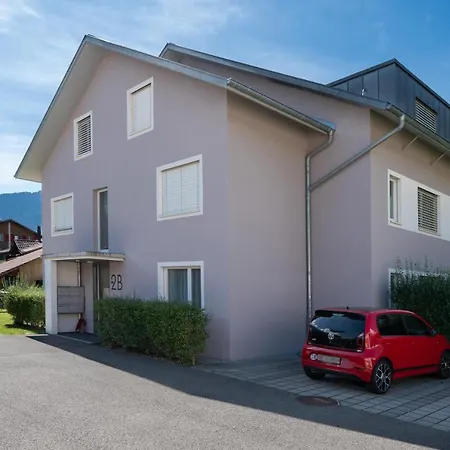 Schoene Parterrewohnung In Matten *