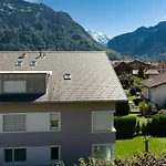 Schoene Parterrewohnung In Matten Apartman *
